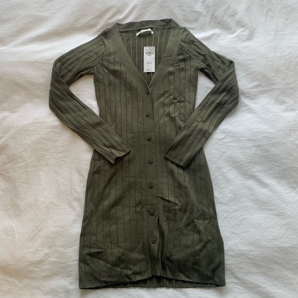 Abercrombie and Fitch olive green long sleeve sweater mini dress - Picture 4 of 6
